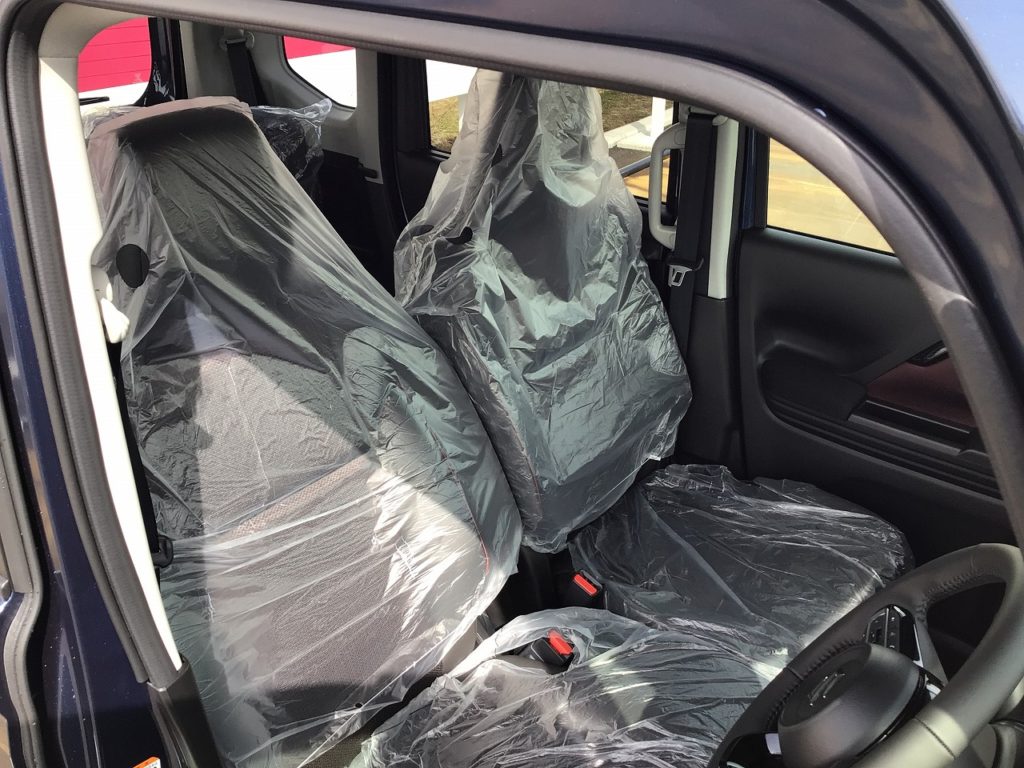 ■フロントシート