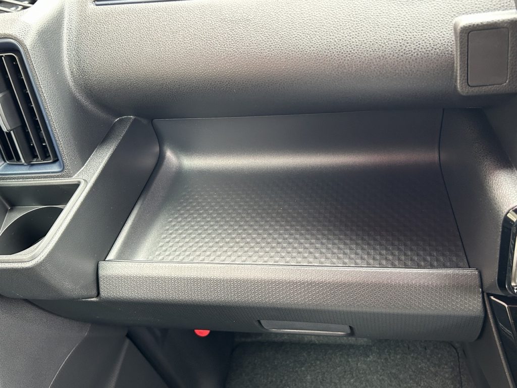 ■助手席小物置き