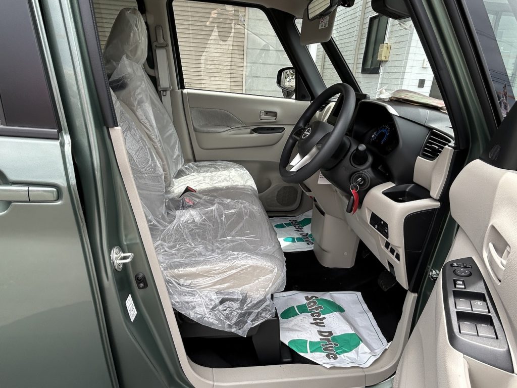 ■フロントシート