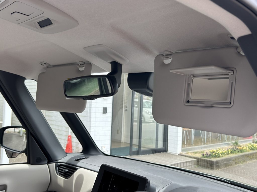 ■バニティミラー