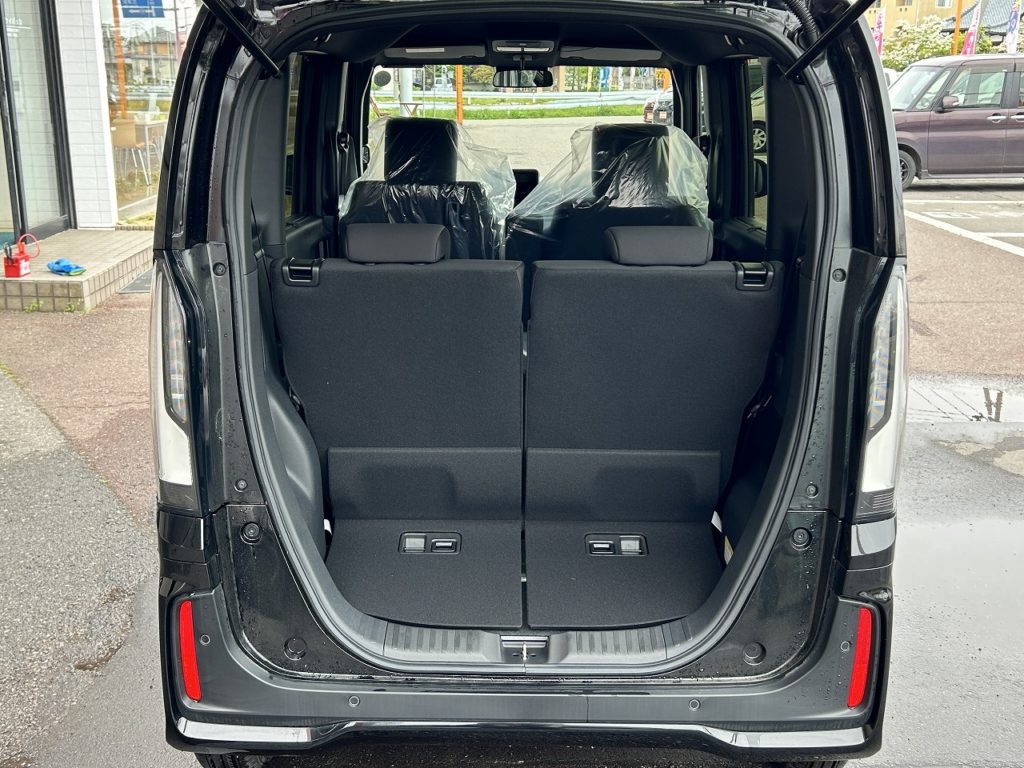 ■トランクスペース