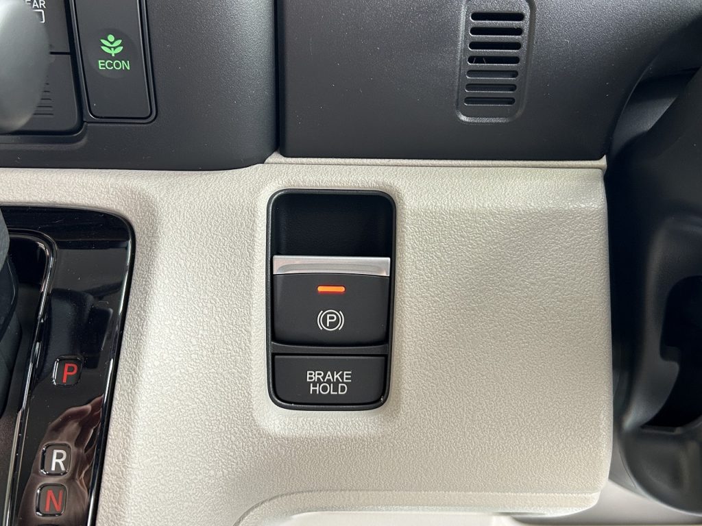 ■電子制御パーキングブレーキ　■オートマチックブレーキホールド