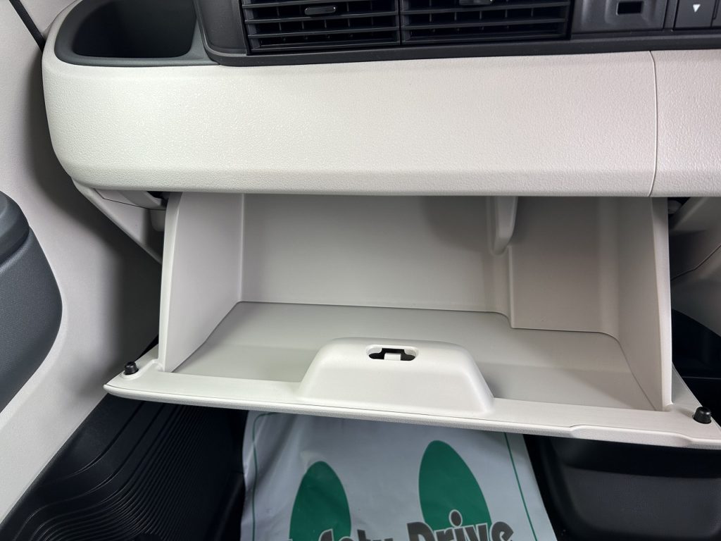 ■助手席収納