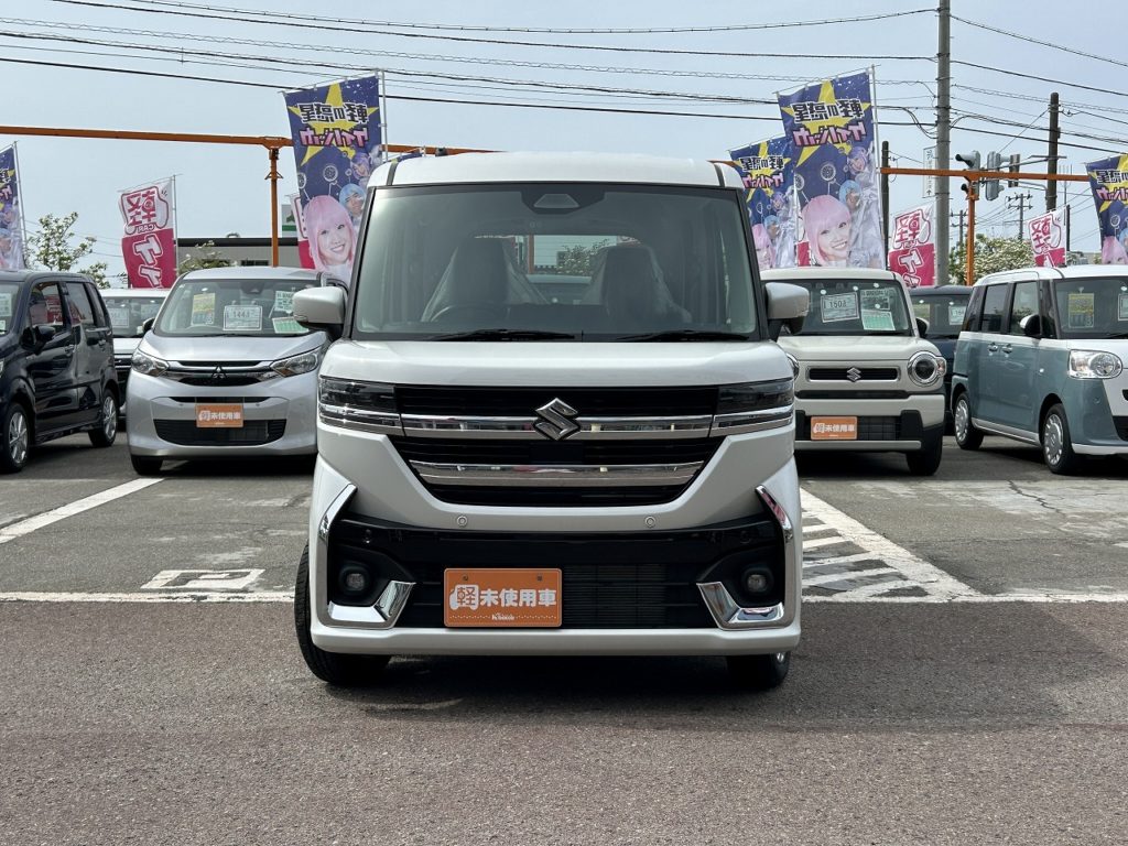 ■車体色：ピュアホワイトパール