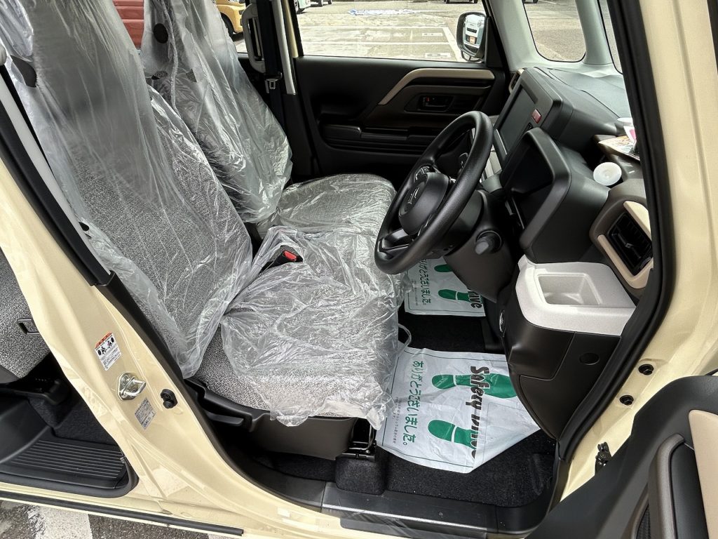 ■フロントシート