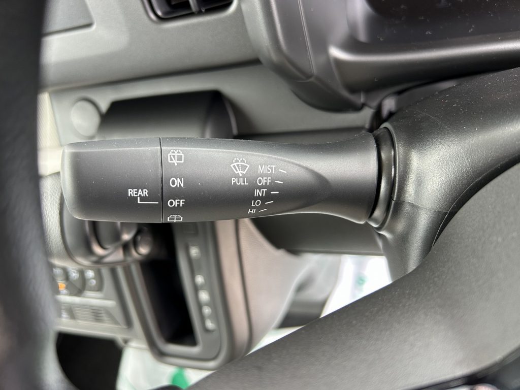 ■ワイパースイッチ