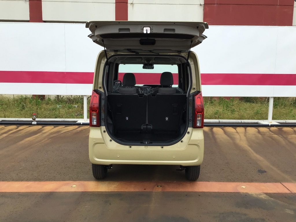 ■トランクスペース