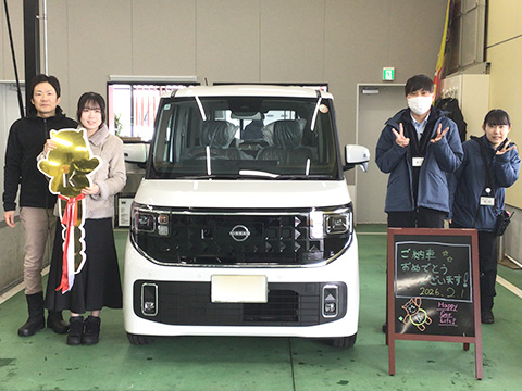 笑顔の納車式｜軽自動車の専門店ケイバッカ