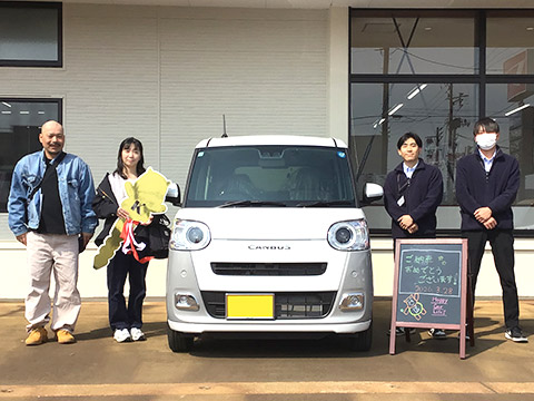 笑顔の納車式｜軽自動車の専門店ケイバッカ